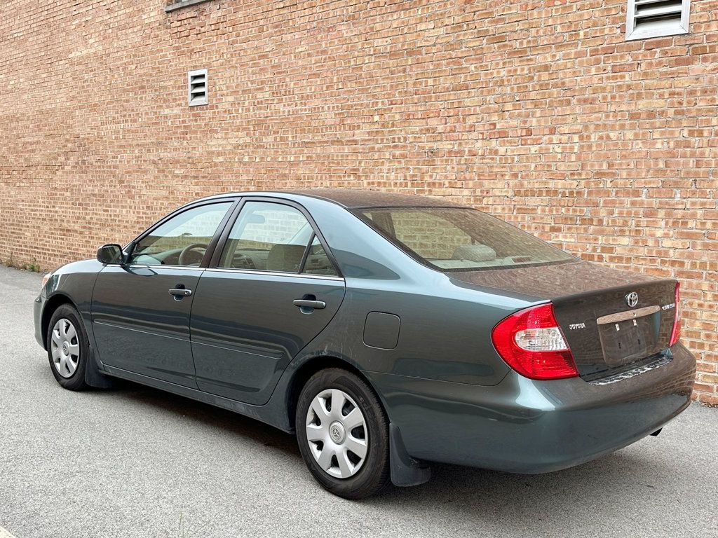 2002 Toyota Camry 4dr Sedan SE Automatic - 23081917 - 1