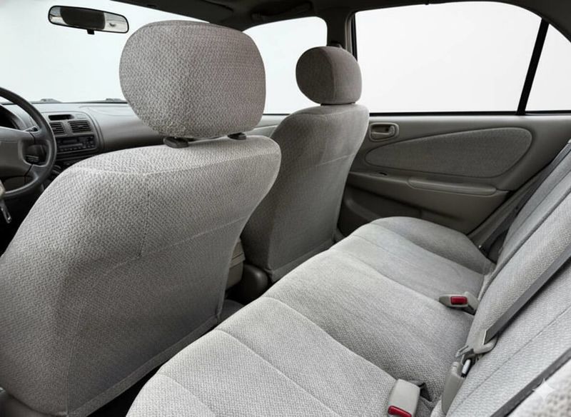 2002 Toyota Corolla LE 4dr Sedan - 22947276 - 9