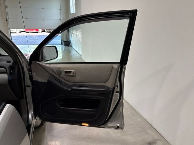 2002 Toyota Highlander 4dr 4-Cyl - 23036330 - 27