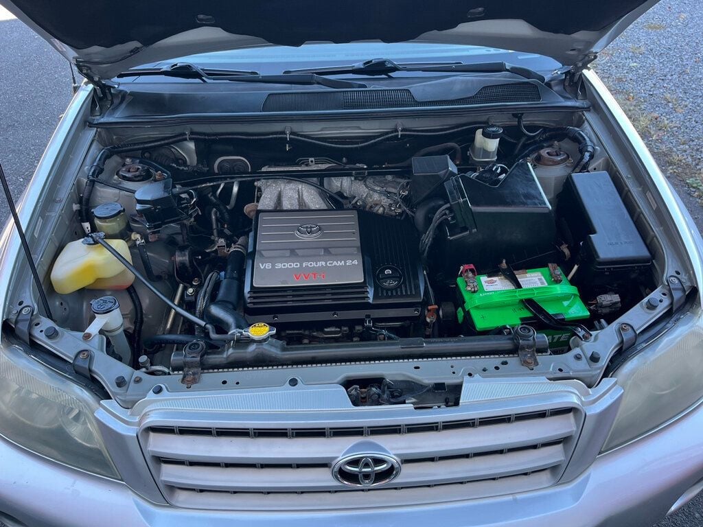 2002 Toyota Highlander GREAT VALUE AWD - 22927582 - 24