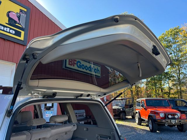 2002 Toyota Highlander GREAT VALUE AWD - 22927582 - 42