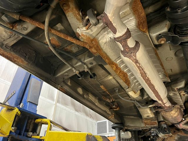 2002 Toyota Highlander GREAT VALUE AWD - 22927582 - 58