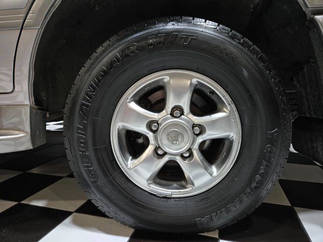 2002 Toyota Land Cruiser 4dr 4WD - 22970263 - 29