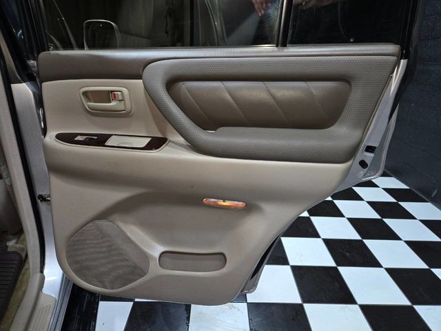2002 Toyota Land Cruiser 4dr 4WD - 22970263 - 64