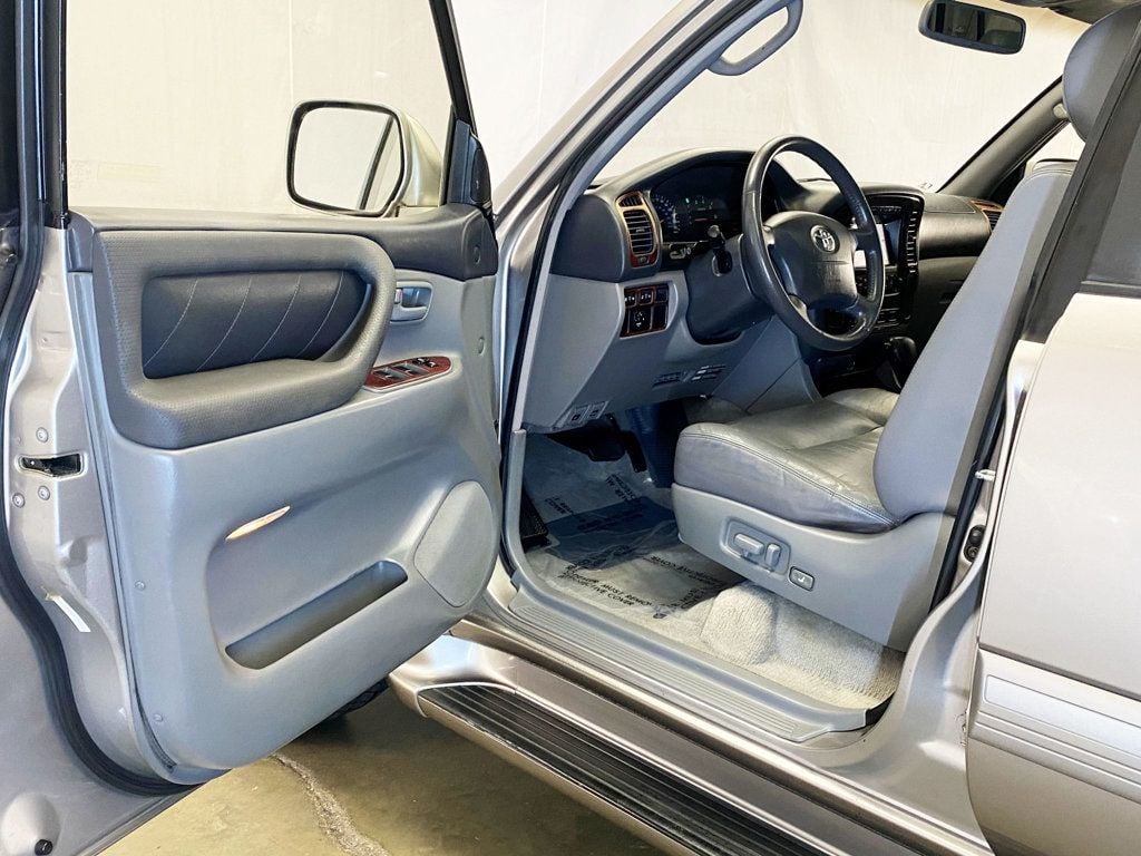 2002 Toyota Land Cruiser CALIFORNIA CAR ! NO RUST ! CLEAN FRAME - 22929335 - 19