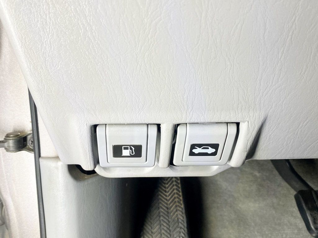 2002 Toyota Land Cruiser CALIFORNIA CAR ! NO RUST ! CLEAN FRAME - 22929335 - 25