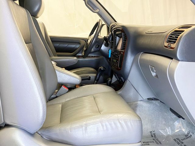 2002 Toyota Land Cruiser CALIFORNIA CAR ! NO RUST ! CLEAN FRAME - 22929335 - 44