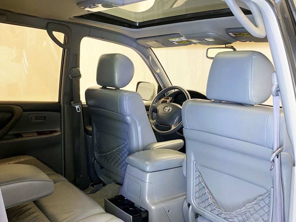 2002 Toyota Land Cruiser CALIFORNIA CAR ! NO RUST ! CLEAN FRAME - 22929335 - 50