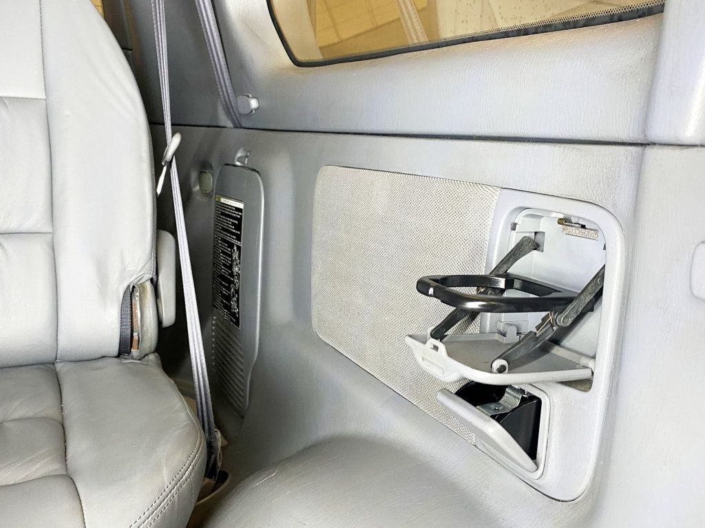 2002 Toyota Land Cruiser CALIFORNIA CAR ! NO RUST ! CLEAN FRAME - 22929335 - 57