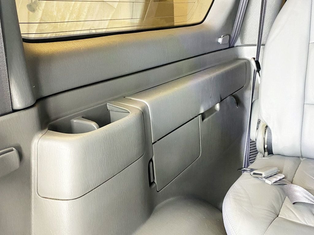 2002 Toyota Land Cruiser CALIFORNIA CAR ! NO RUST ! CLEAN FRAME - 22929335 - 59