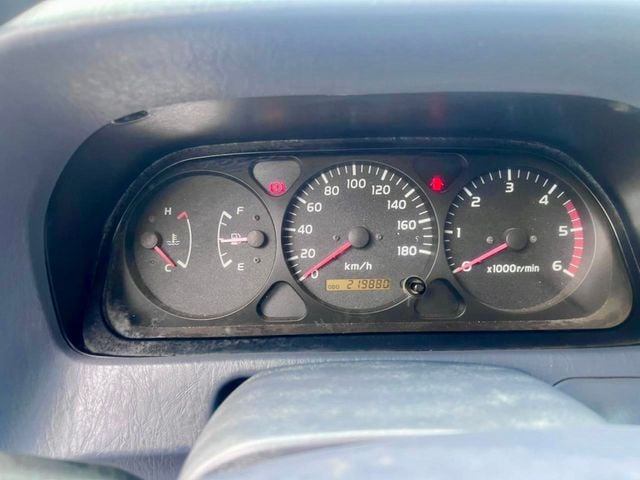 2002 Toyota Land Cruiser Disponible para alquiler Surf 4x4 11 Personas - 20907397 - 14