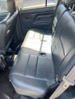 2002 Toyota Land Cruiser Surf Mobile 4x4 11 Personas - 20907397 - 16