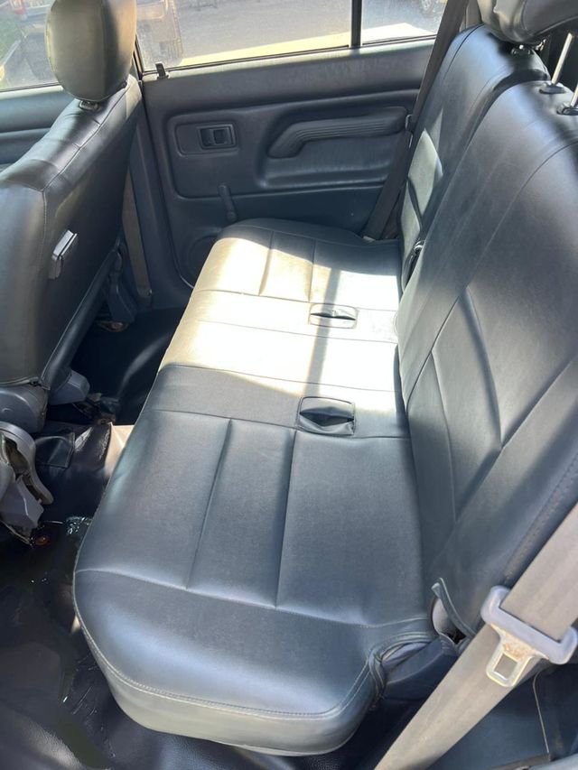 2002 Toyota Land Cruiser Surf Mobile 4x4 11 Personas - 20907397 - 16