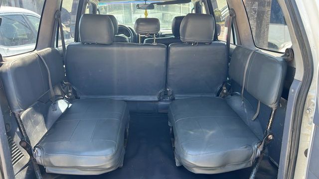 2002 Toyota Land Cruiser Surf Mobile 4x4 11 Personas - 20907397 - 18
