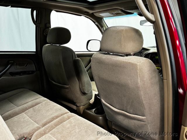 2002 Toyota Sequoia 4dr SR5 4WD - 23033950 - 14
