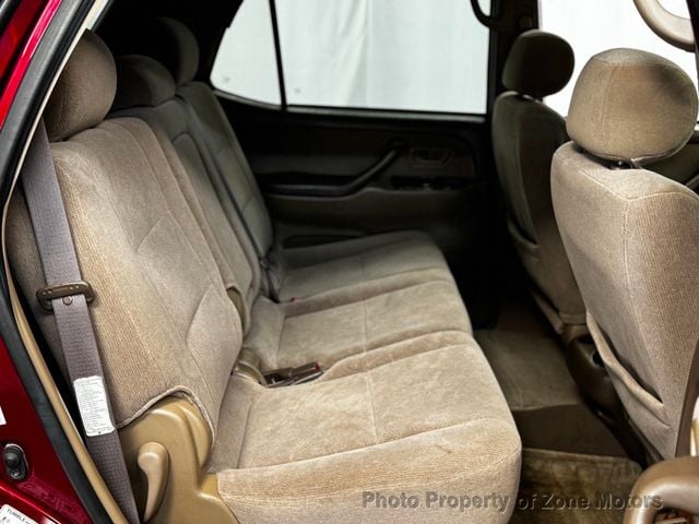 2002 Toyota Sequoia 4dr SR5 4WD - 23033950 - 15