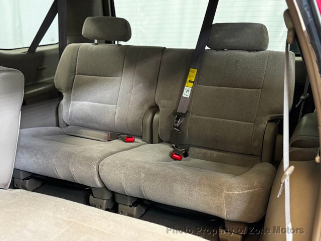 2002 Toyota Sequoia 4dr SR5 4WD - 23033950 - 21