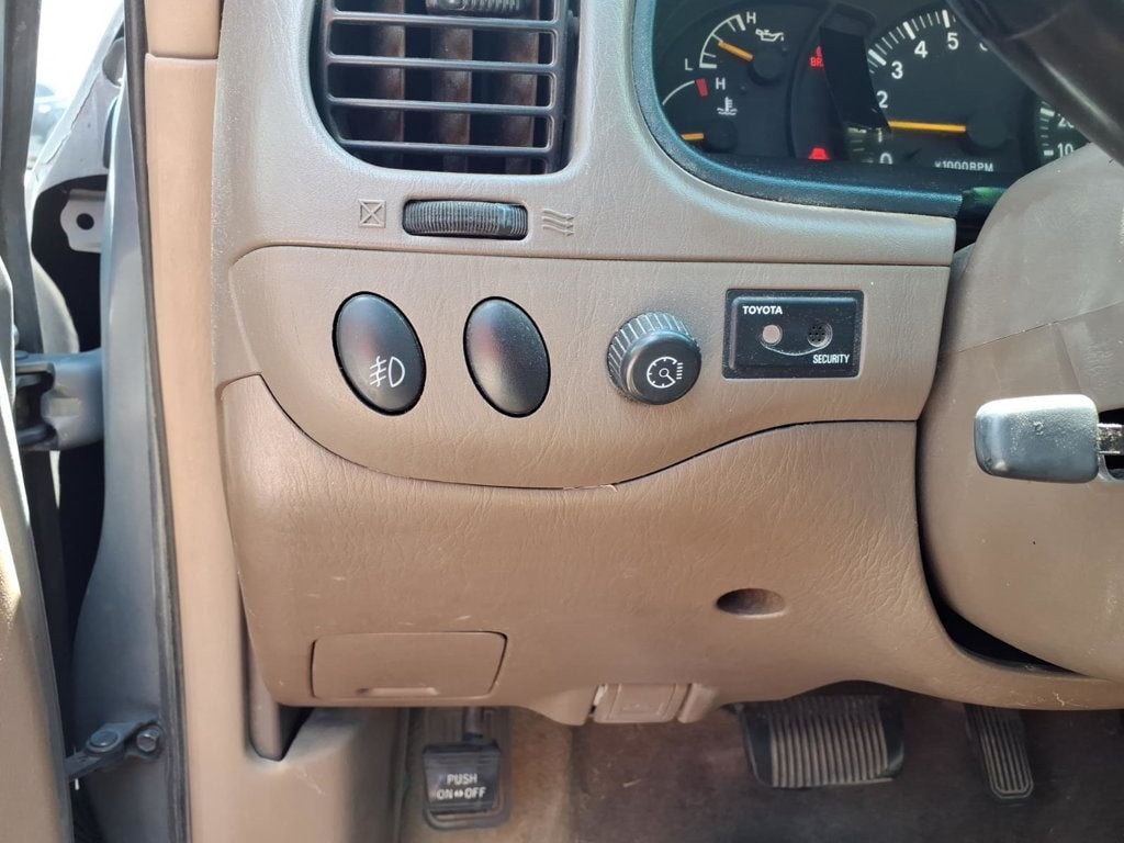 2002 Toyota Tundra Access Cab V8 Automatic Ltd - 23045845 - 9