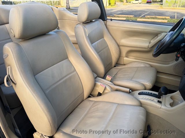 2002 Volkswagen Cabrio GLX Convertible Automatic - 22994996 - 35