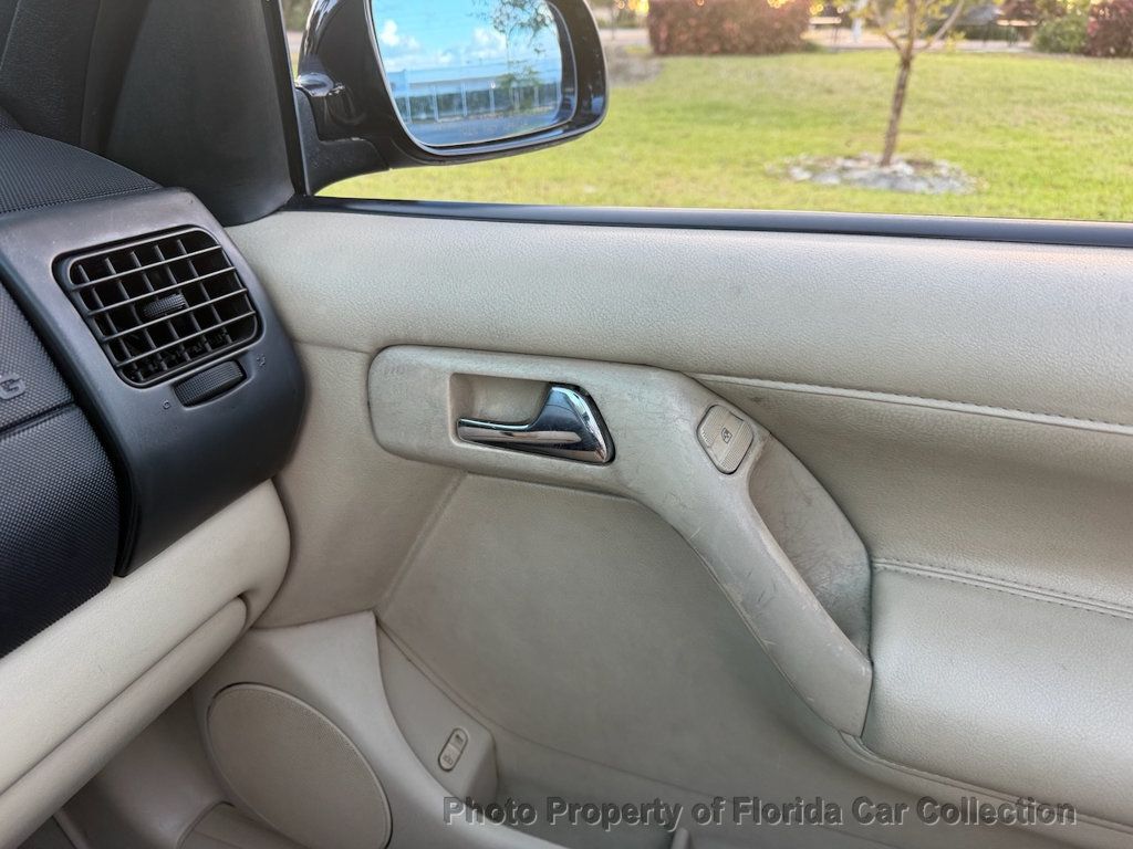 2002 Volkswagen Cabrio GLX Convertible Automatic - 22994996 - 55
