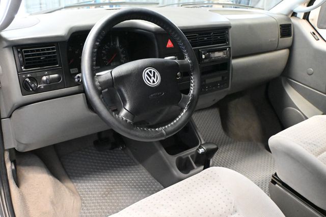 2002 Volkswagen Eurovan 3dr MV - 23088317 - 9