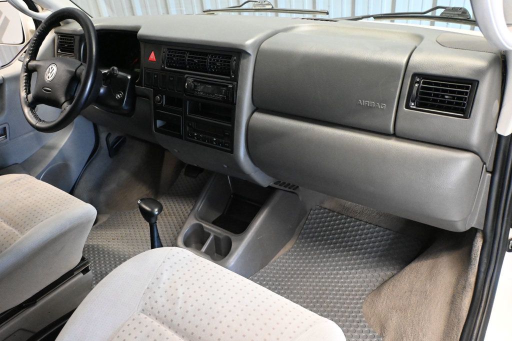 Volkswagen EuroVan photo 11