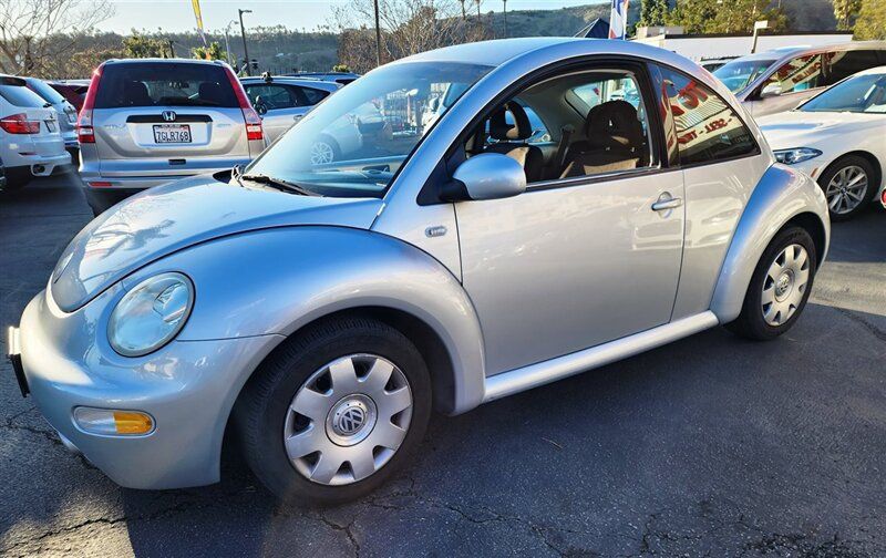 2002 Volkswagen New Beetle 2dr Coupe GLS Automatic - 22321002 - 1