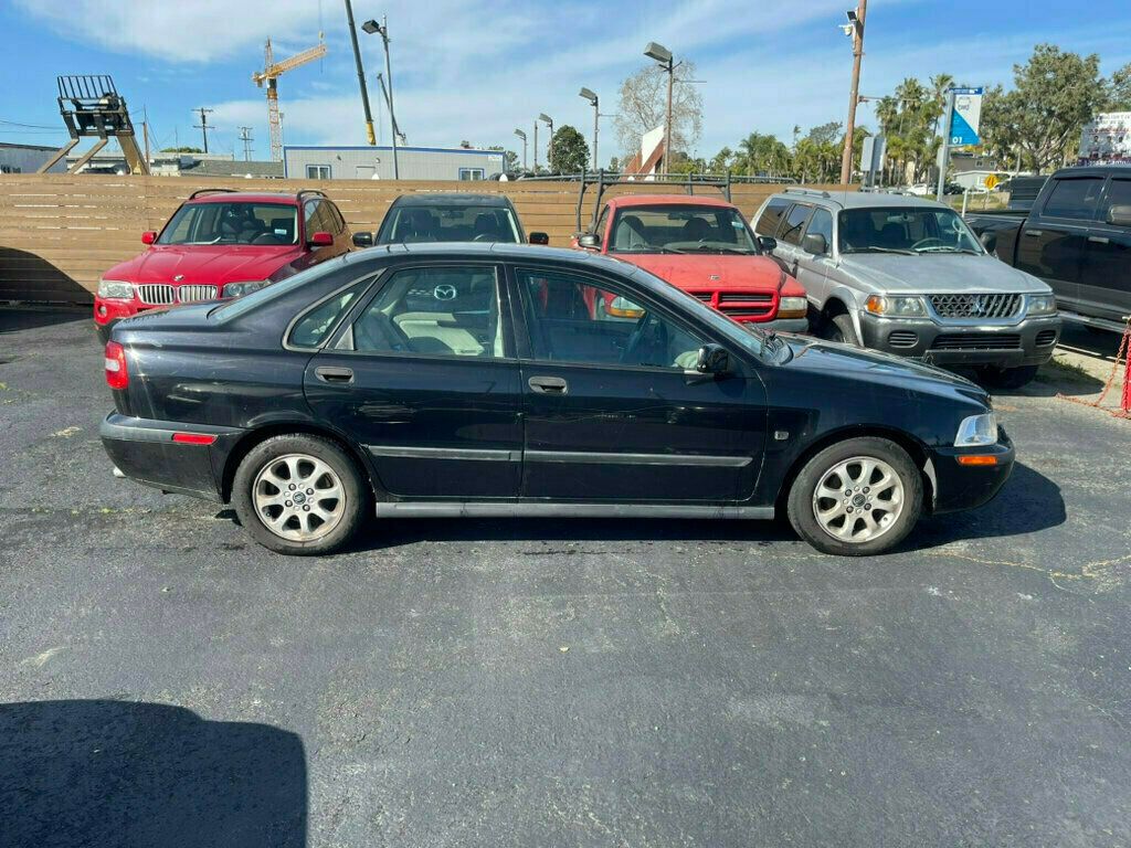 2002 Volvo S40 1.9T - 22944428 - 6