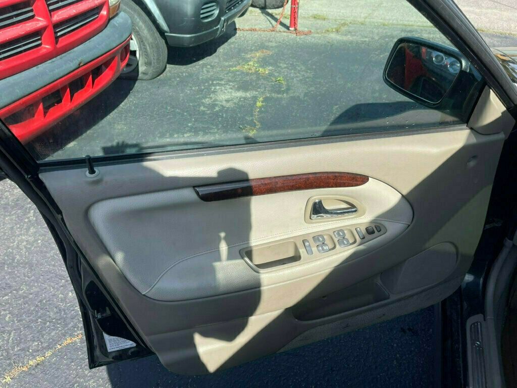 2002 Volvo S40 1.9T - 22944428 - 8