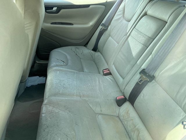 2002 Volvo S60 2.4 4dr Sedan - 23070416 - 2