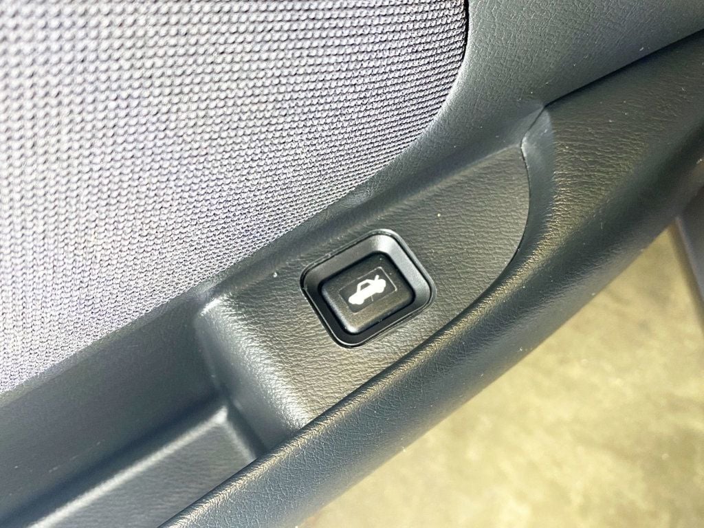 2003 Acura TL 4dr Sedan 3.2L Type S w/Navigation - 22890341 - 16