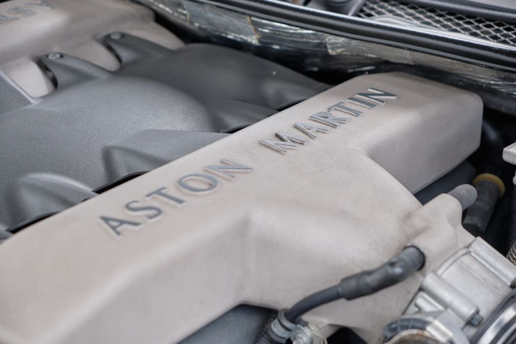 2003 Aston Martin Vanquish 2dr Coupe - 22102917 - 42