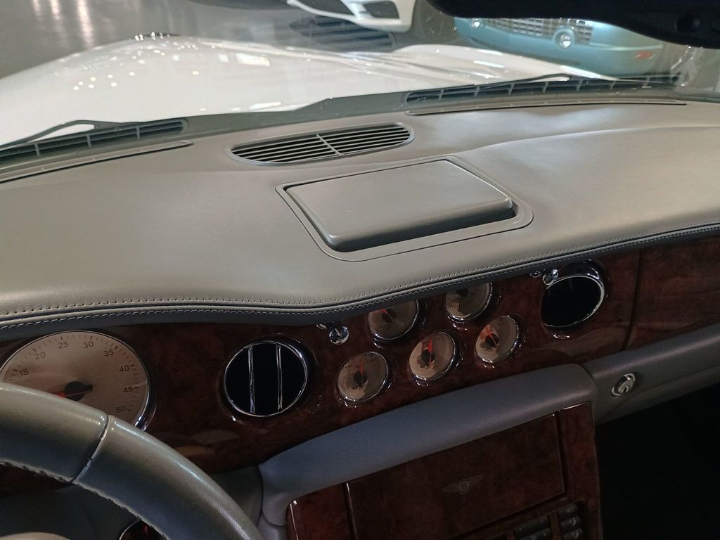 2003 Bentley Arnage 4dr Sedan R Clean Carfax - 22950506 - 24