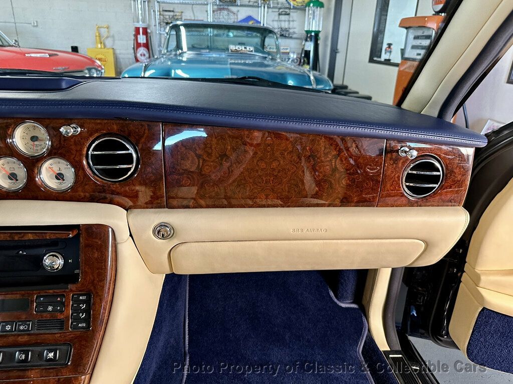 Bentley Arnage photo 19