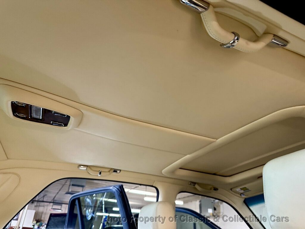 Bentley Arnage photo 20
