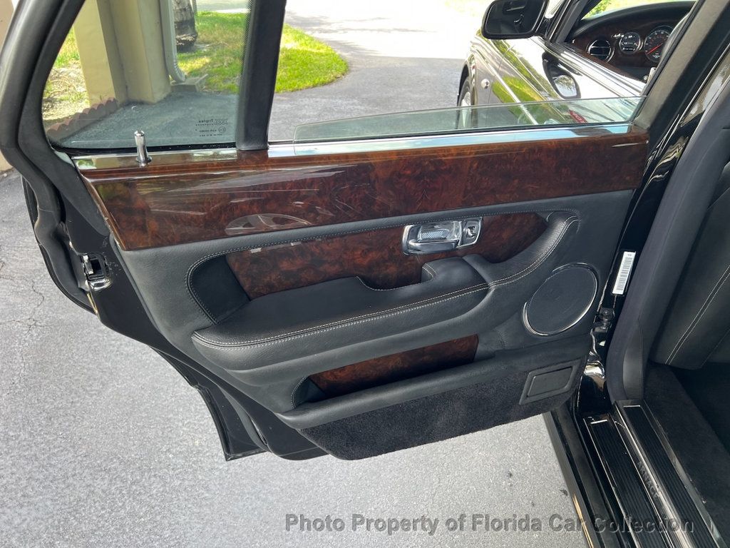 2003 Bentley Arnage Series T photo 35