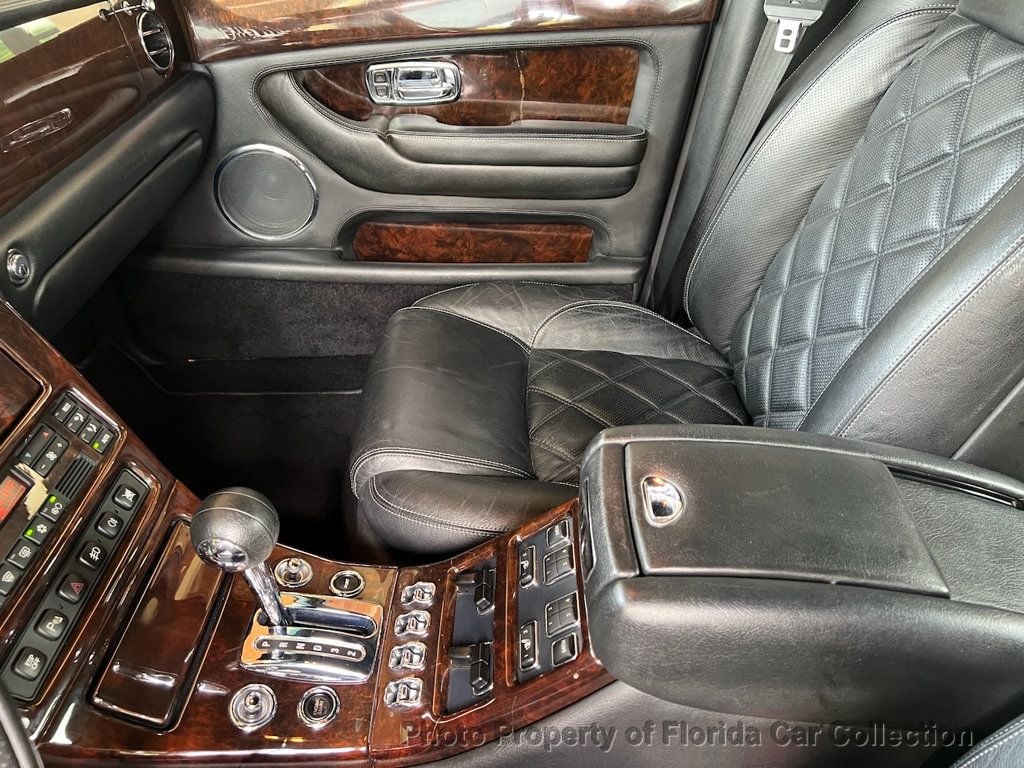 2003 Bentley Arnage Series T photo 61