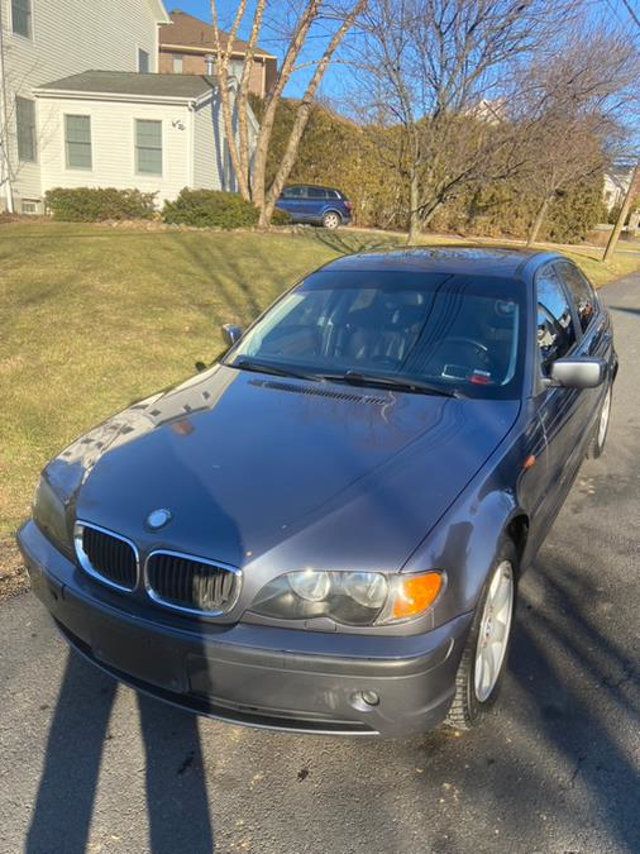 2003 bmw 325xi traction intégrale