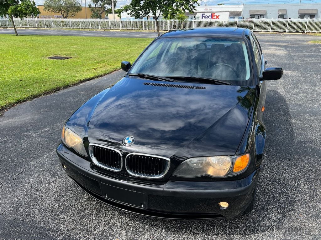 2003 BMW 3 Series 325xi AWD Sedan - 22614267 - 15