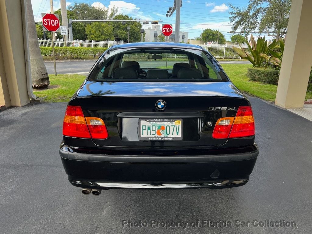 2003 BMW 3 Series 325xi AWD Sedan - 22614267 - 70