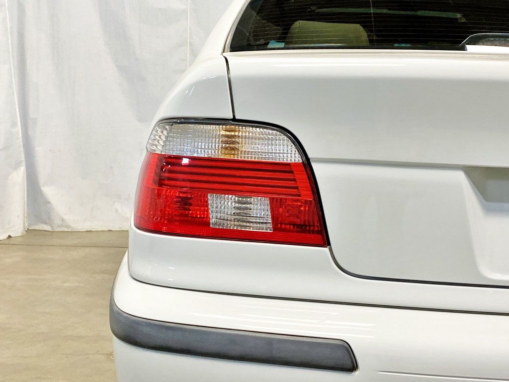 2003 BMW 5 Series 540i M-Sport Pkg! - 23027701 - 4