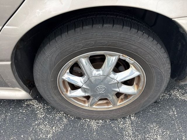 2003 Buick LeSabre 4dr Sedan Limited - 23067725 - 1