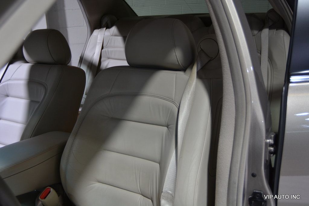 2003 Cadillac DeVille Base Trim - 22892225 - 12