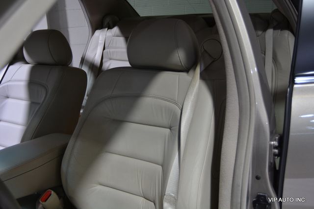 2003 Cadillac DeVille Base Trim - 22892225 - 12