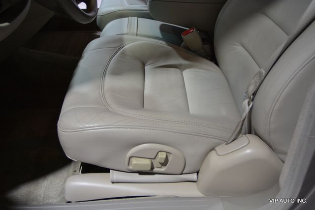 2003 Cadillac DeVille Base Trim - 22892225 - 16