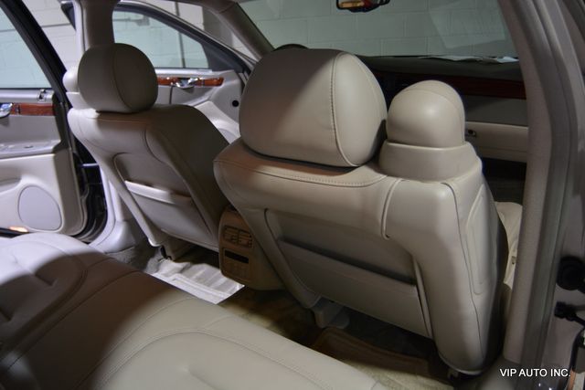 2003 Cadillac DeVille Base Trim - 22892225 - 18