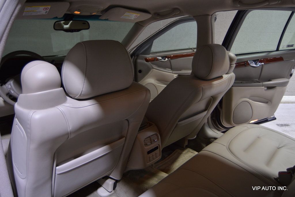 2003 Cadillac DeVille Base Trim - 22892225 - 19