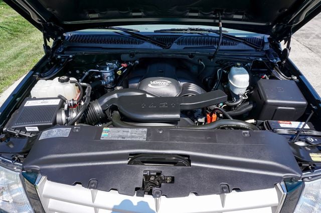 2003 Cadillac Escalade *Escalade AWD* *Only 8k Original Miles* *In The Wrapper* - 23059284 - 11
