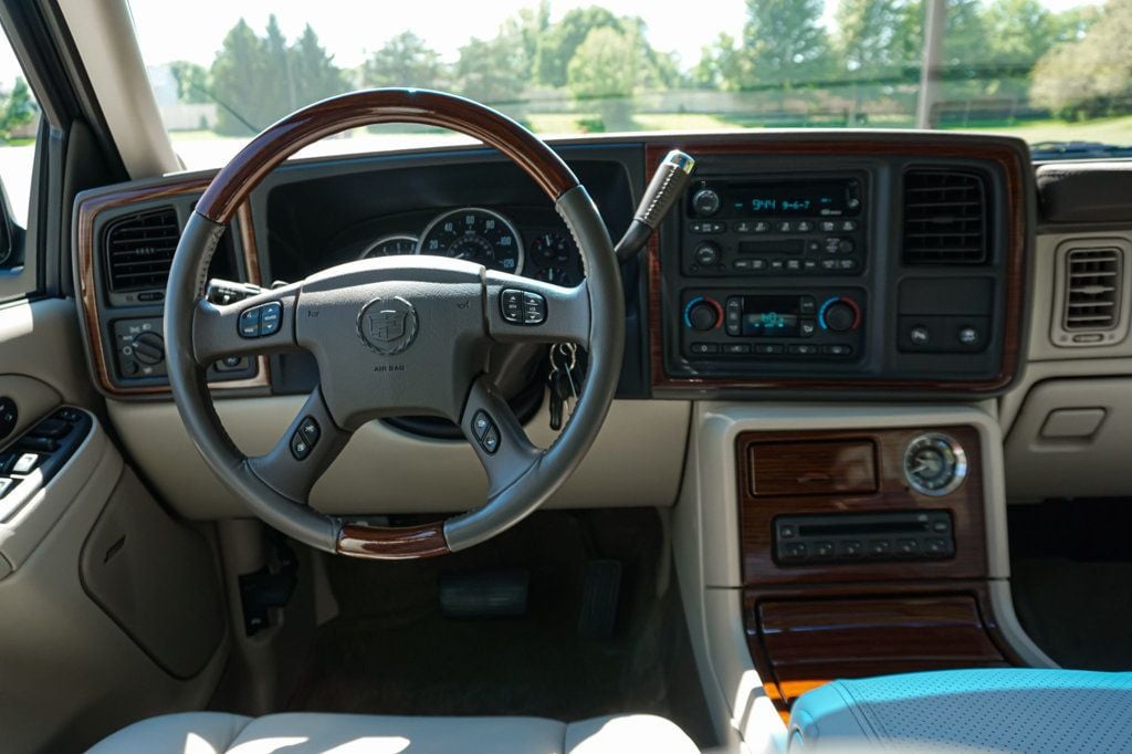 2003 Cadillac Escalade *Escalade AWD* *Only 8k Original Miles* *In The Wrapper* - 23059284 - 27
