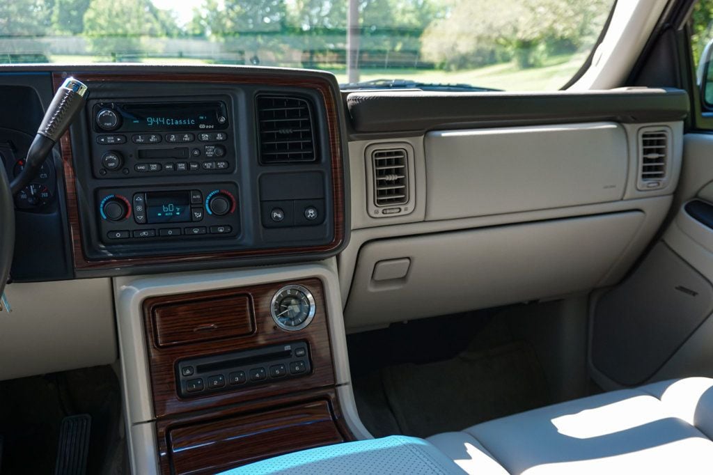 2003 Cadillac Escalade *Escalade AWD* *Only 8k Original Miles* *In The Wrapper* - 23059284 - 28